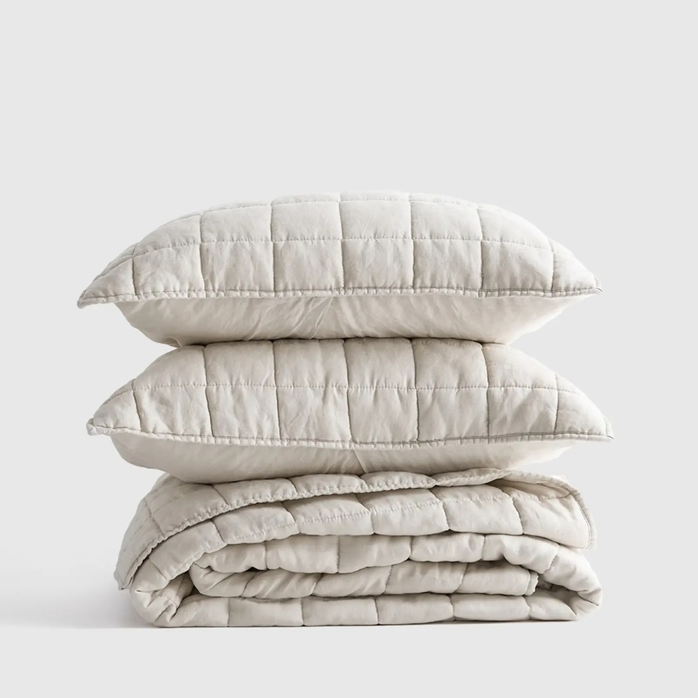 NWOT Quince Linen King Box Quilt Set